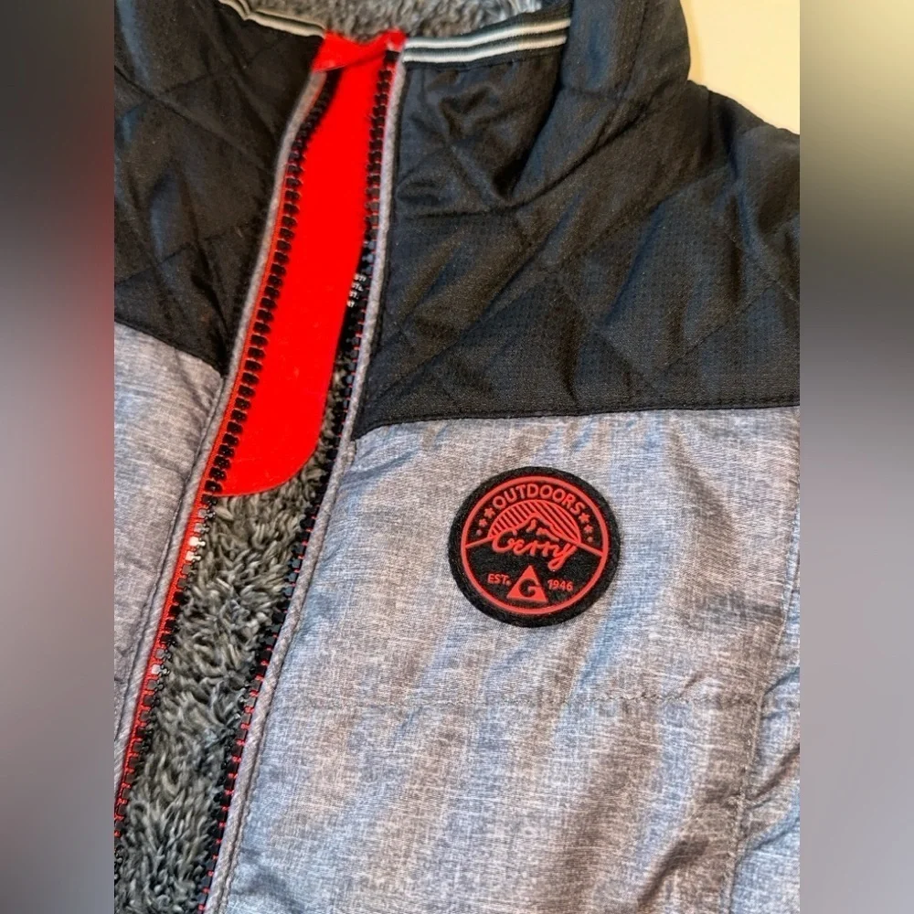 Gerry Black and Gray Jacket
